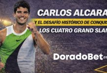 Carlos Alcaraz celebra su histórico triunfo tras ganar los cuatro Grand Slams del tenis profesional