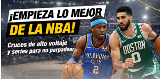 NBA Playoffs 2026 con jugadores en acción durante un partido decisivo